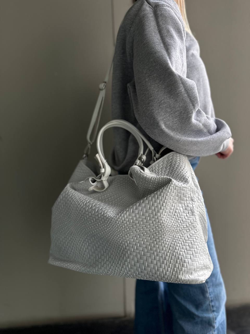 Sac fourre-tout en cuir tressé