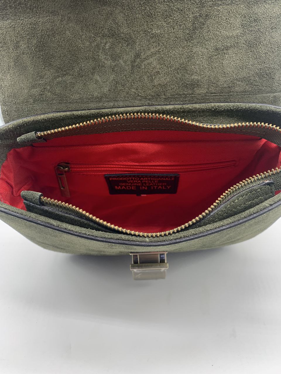 Sac bandoulière en cuir italien avec fermoir en métal — Modex™