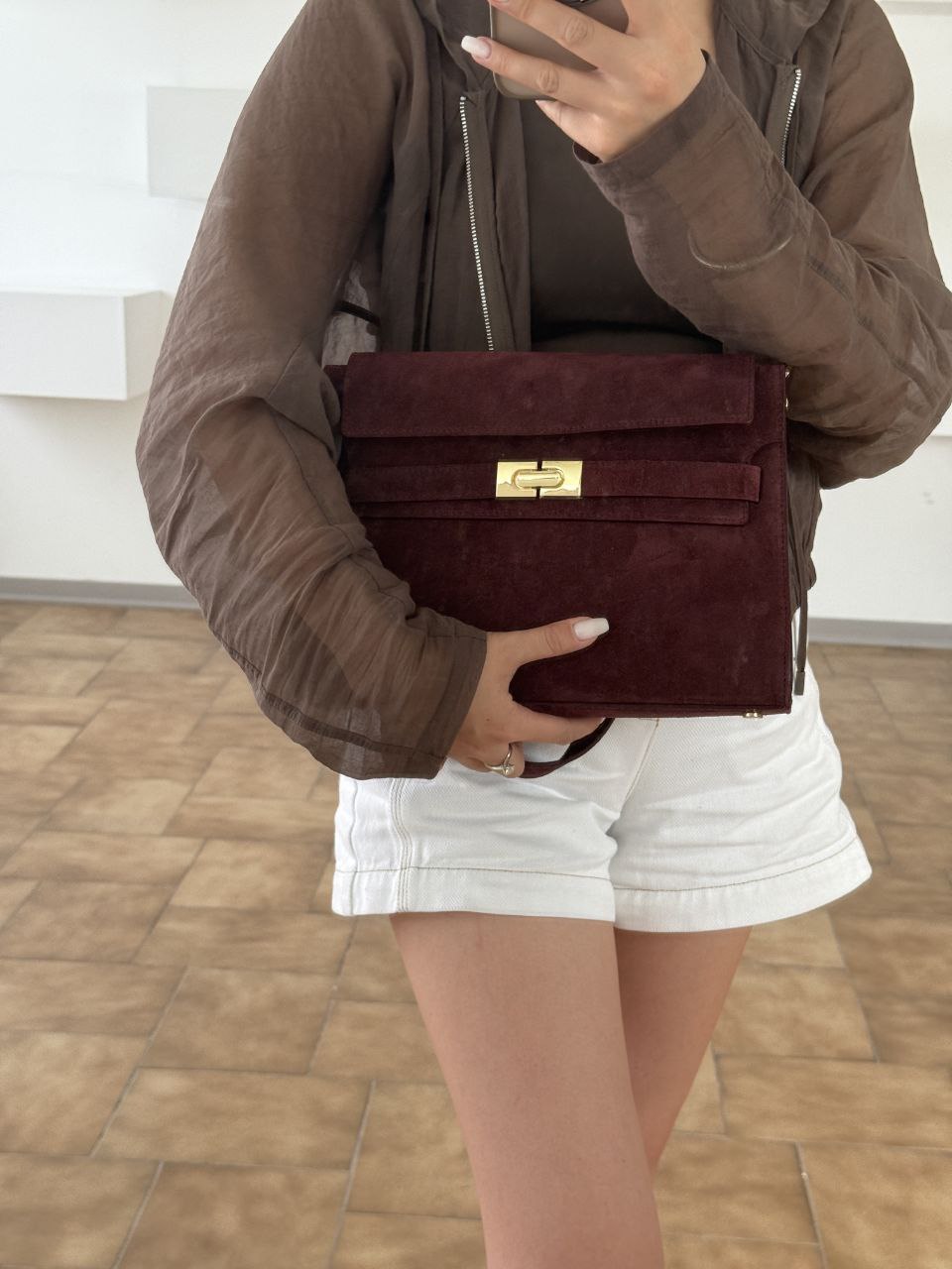 Sac à bandoulière/pochette en daim italien — raffiné et polyvalent