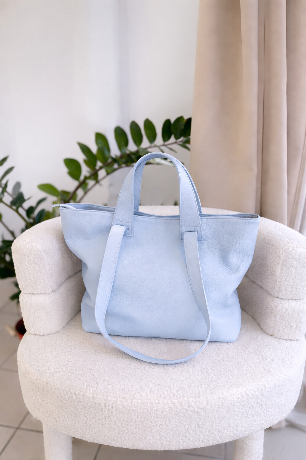 Elegant Leather Tote Bag