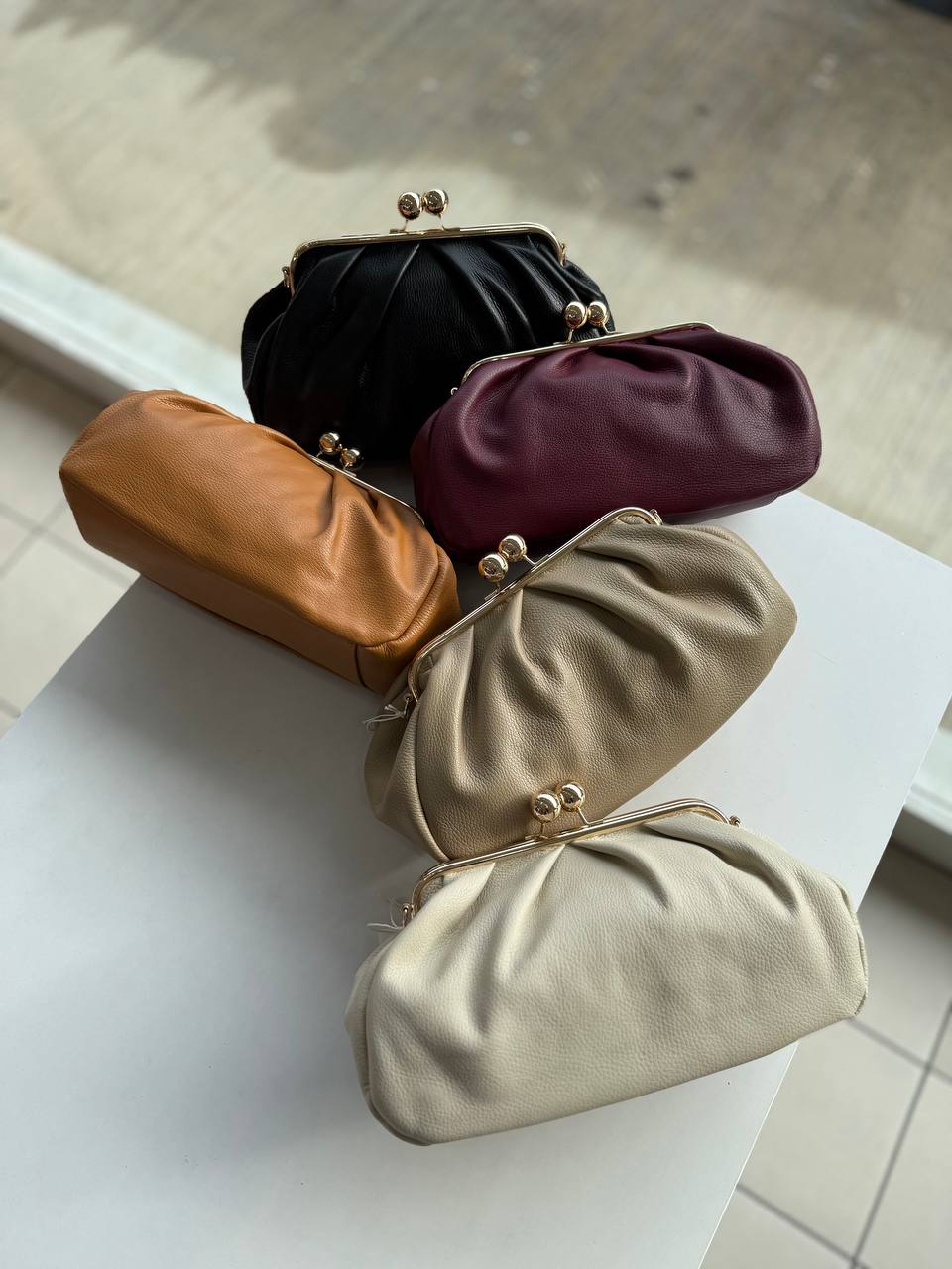 Leather Frame Bag with Kiss-Lock