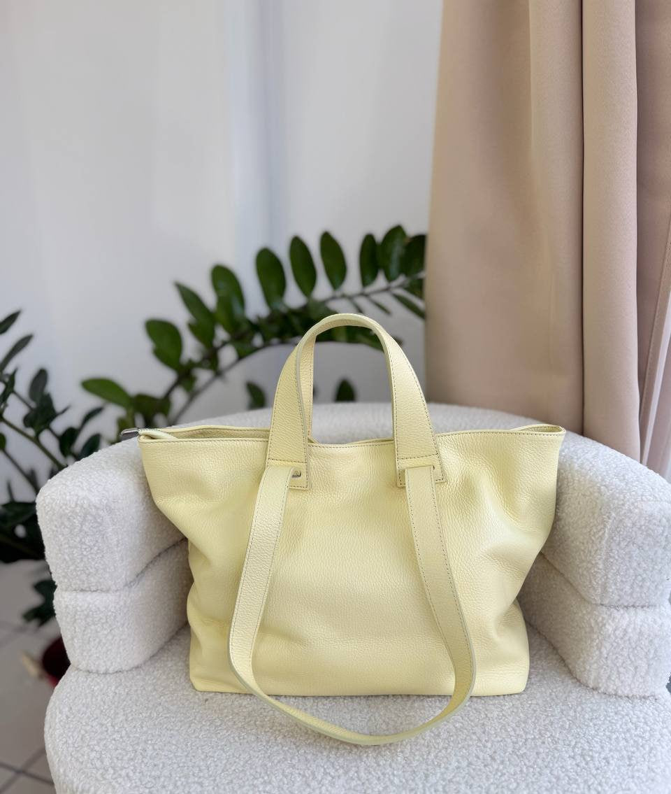 Elegant Leather Tote Bag